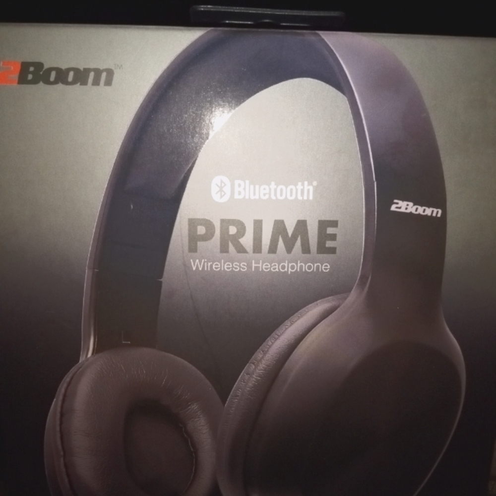 2Boom Wireless Headphones